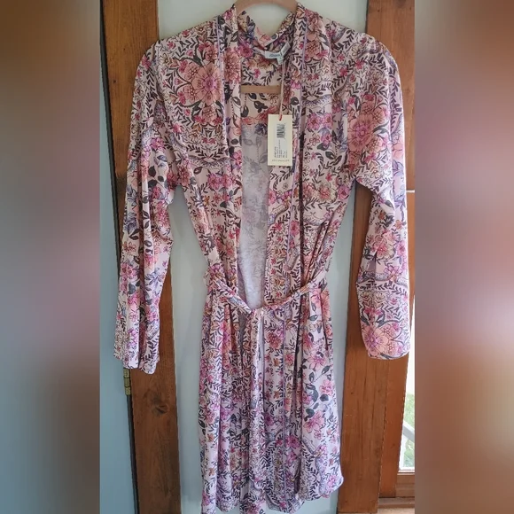 NEW With Tags Johnny Was The Jonesy Sleep Robe The Aussie Size Small Pink Floral - Picture 3 of 7